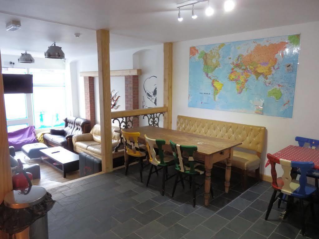 Ocean Backpackers Self-Catering Hostel Ilfracombe Ngoại thất bức ảnh